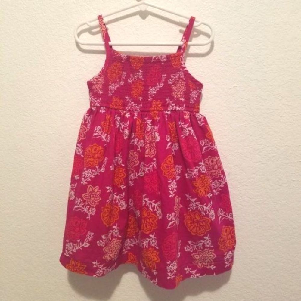 SOLD Old Navy Little Girl Floral Pink Smocked Woven Dress size 4T